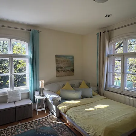 홈스테이 Forsthaus Zu Lichtenhof *